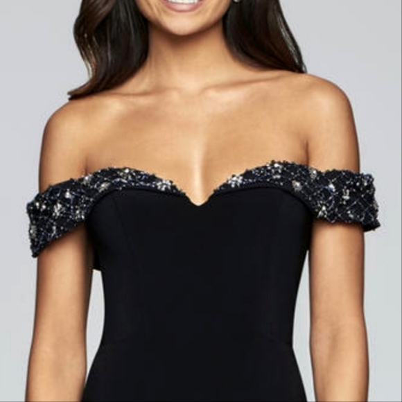 Faviana Dress Glamour Off Shoulder Sweetheat Neckline Maxi Black Size 8 - Picture 11 of 16